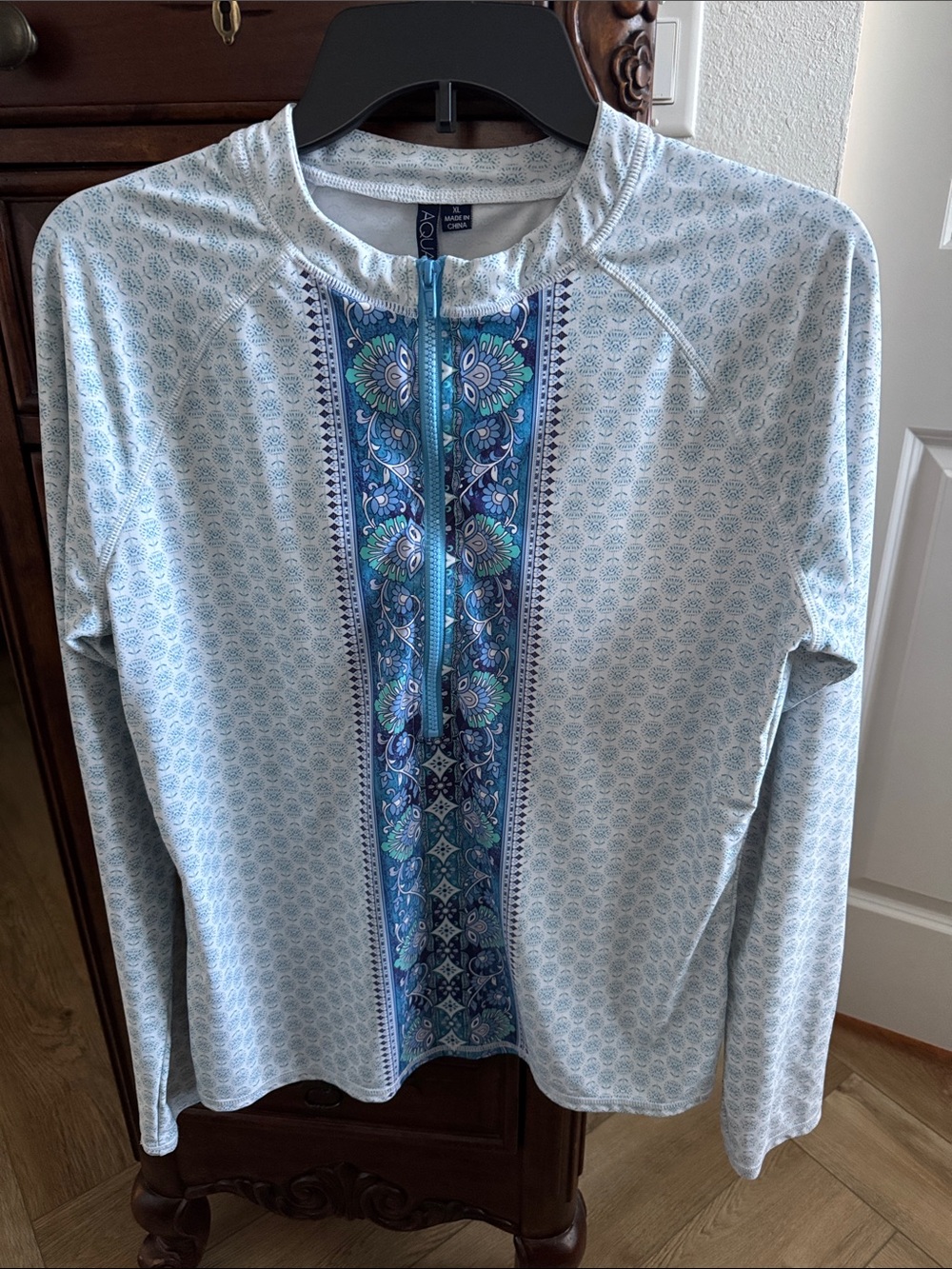 Aqua Light Blue Long Sleeve Zip Front Top with Blue Patterned Placket